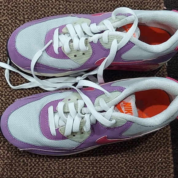 Nike Air max size 5.5y - Picture 2 of 13